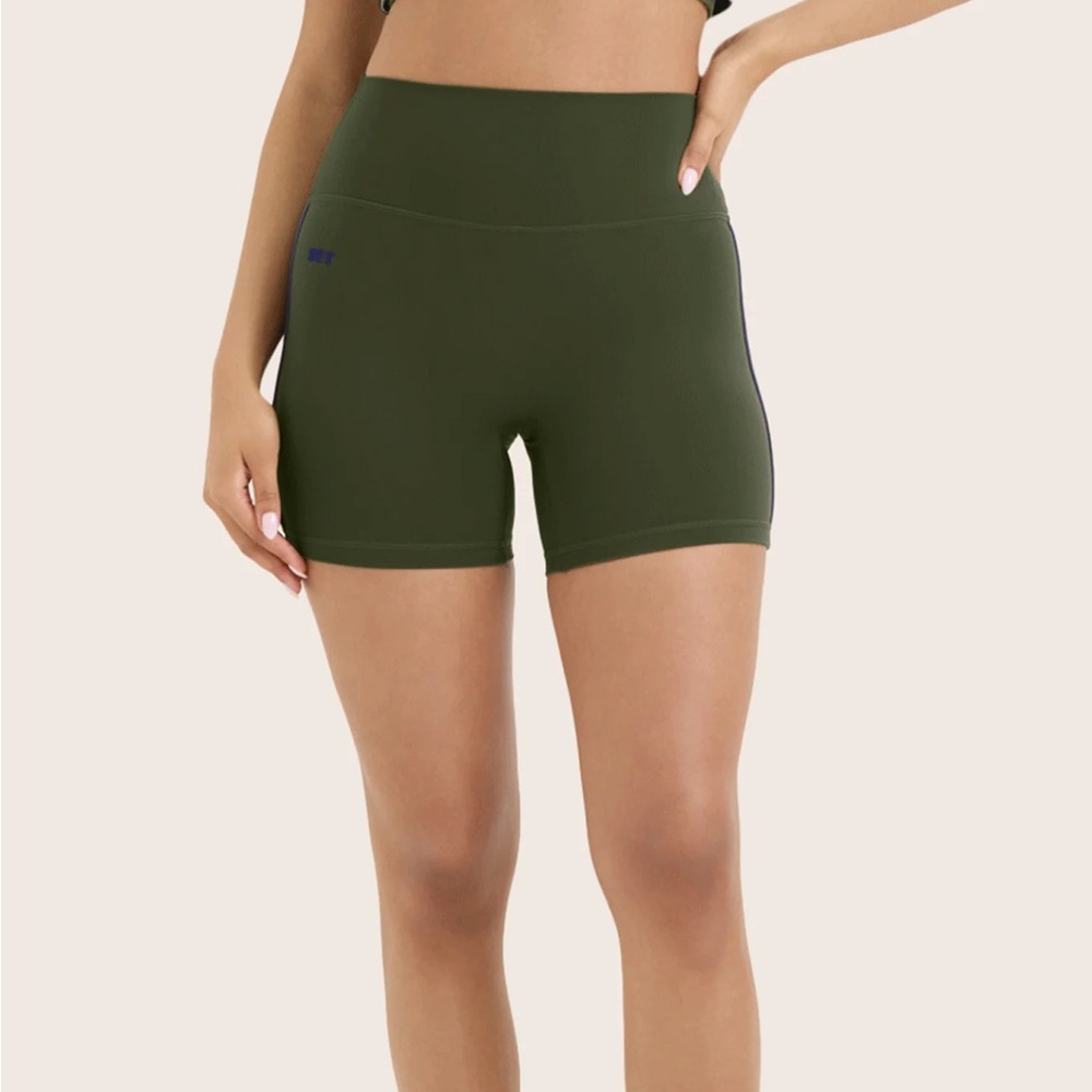 SET Active Sporty Duo Stripe Shorts